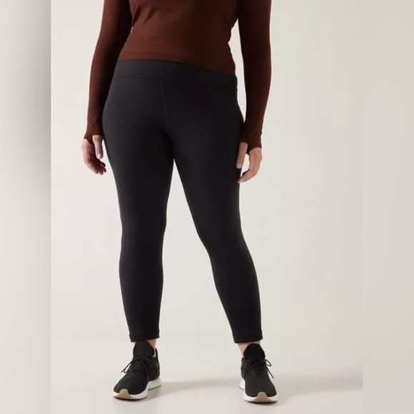 NWT Athleta Altitude Black Tight in Polartec Powerstretch size 1X - Picture 4 of 13